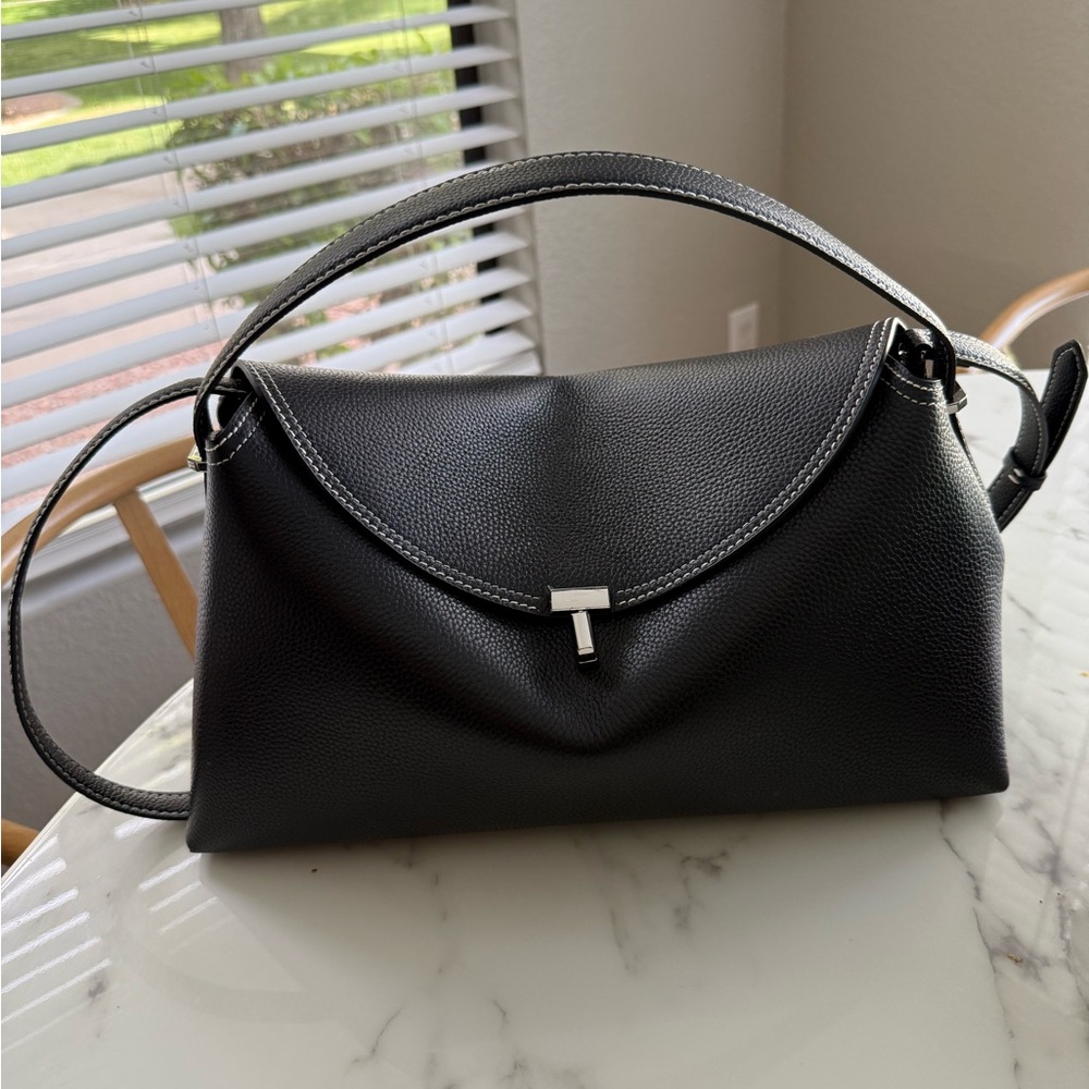 T lock bag
